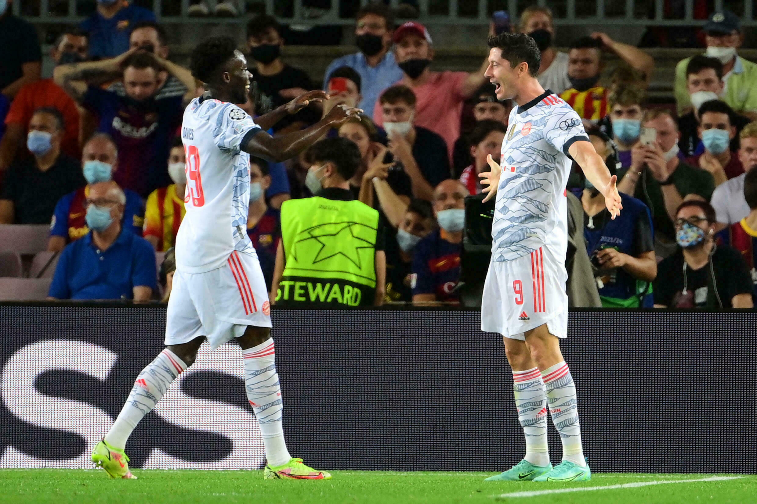 موعد مباراة بايرن ميونيخ وجروتر فورت في الدوري الألماني مباراة بايرن ميونيخ وجروتر فورت