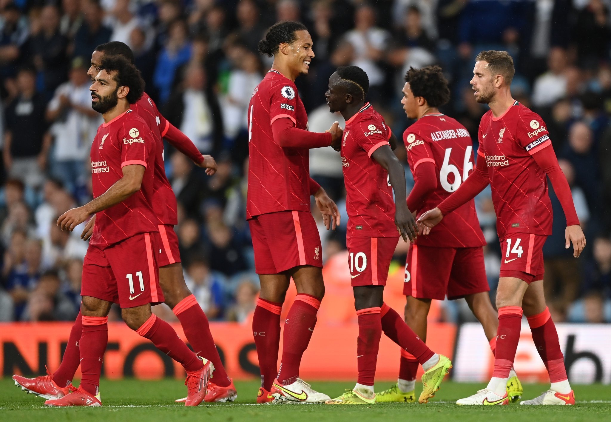 موعد مباراة ليفربول وتوتنهام في الدوري الإنجليزي موعد مباراة ليفربول وتوتنهام في الدوري الإنجليزي