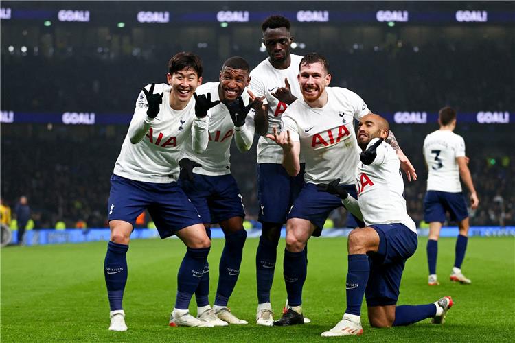 موعد مباراة توتنهام وليستر سيتي في الدوري الإنجليزي موعد مباراة توتنهام وليستر سيتي في الدوري الإنجليزي