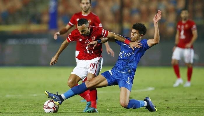 الأهلي يتواصل مع مدرب ليدز يونايتد السابق لتولي المهمة خلفاً لسواريش الأهلي يتواصل مع مدرب ليدز يونايتد السابق لتولي المهمة خلفاً لسواريش