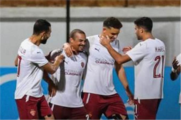 استمرار تألق سيراميكا كليوباترا وتشبثه بصدارة الدوري المصري الممتاز وترتيب الدوري المصري الممتاز