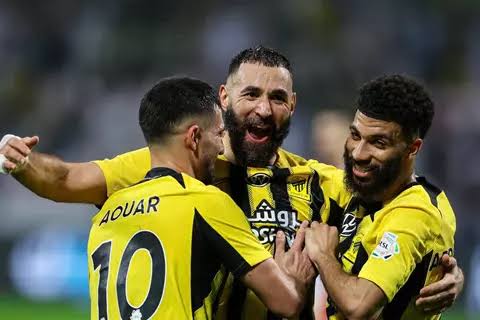 اتحاد جدة يستعيد قواه الضاربة قبل مواجهة الرياض المرتقبة