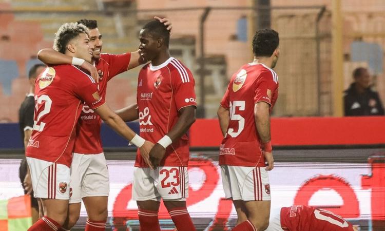 الأهلي يعود إلى الانتصارات في الدوري المصري
