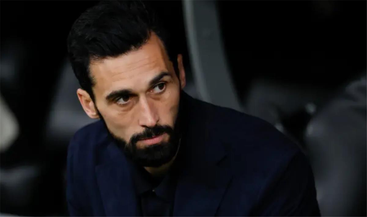 مستقبل ألفارو أربيلوا مع ريال مدريد.. الألقاب كلمة السر للبقاء