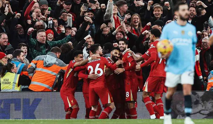 ليفربول يستضيف توتنهام هوتسبير الليلة بالدوري الإنجليزي ليفربول يستضيف توتنهام هوتسبير الليلة بالدوري الإنجليزي